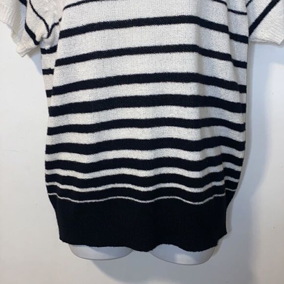 CAROLYN TAYLOR For By Design White with Black Stripe Short-sleeve Sweater-M - Picture 3 of 6